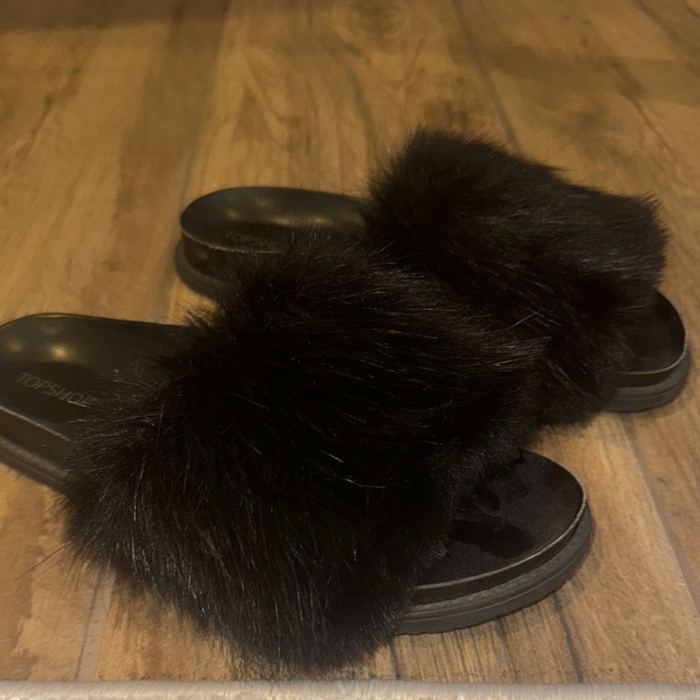 Topshop Black Faux Fur Slides